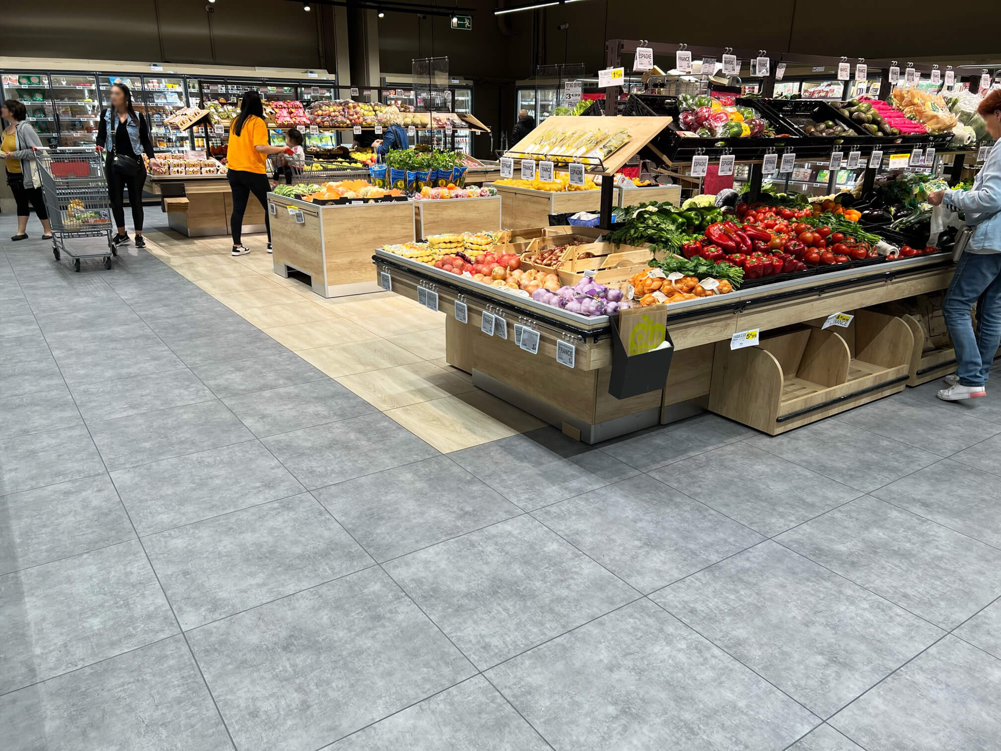 Pomieszczenia handlowe