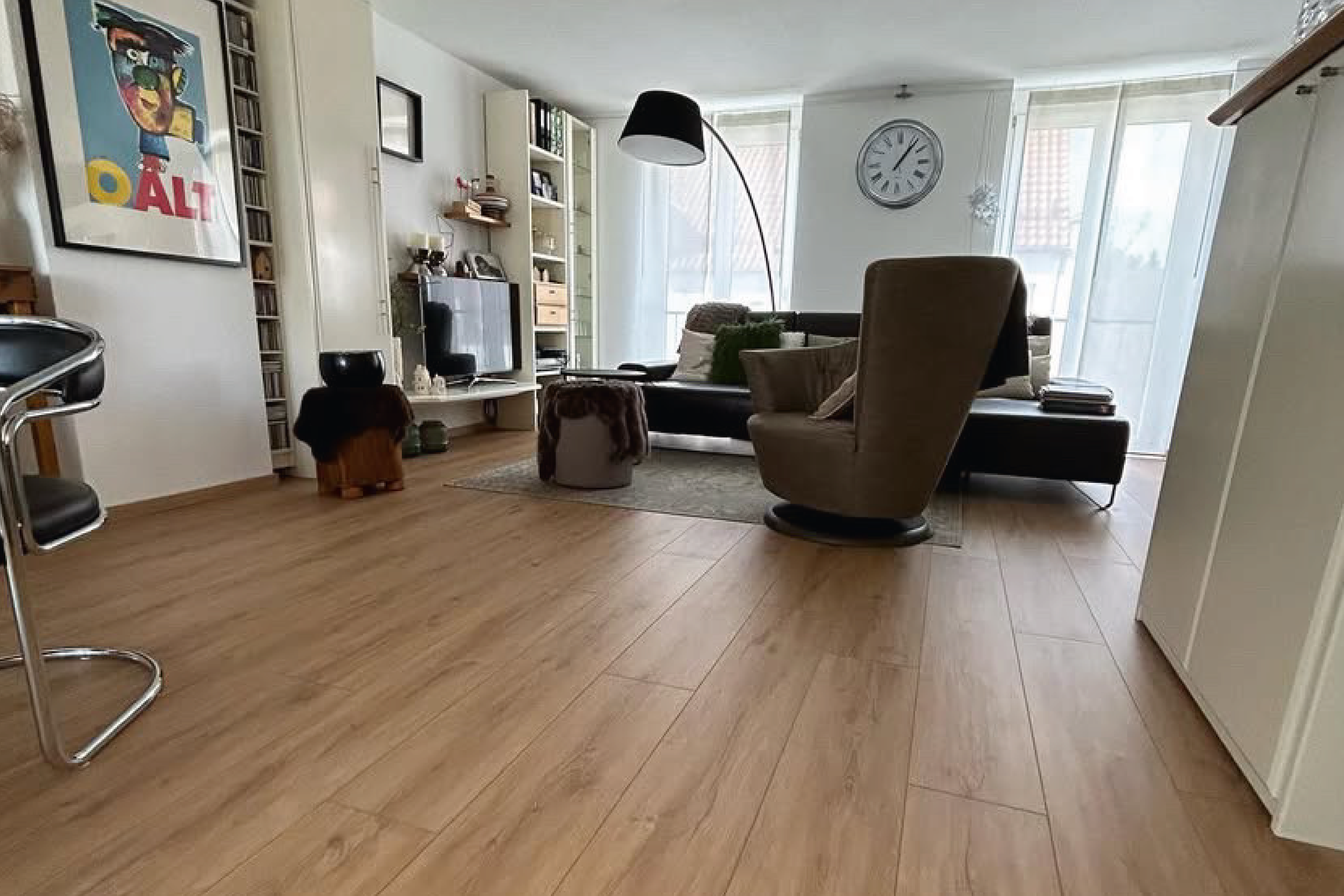 SOVEREIGNRE BUTTERSCOTCH (Living Room)